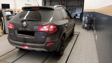 Renault Koleos 2014 года, 70 000 км - вид 3