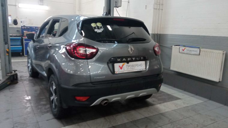 Renault Kaptur 2018 года, 95 802 км - вид 4