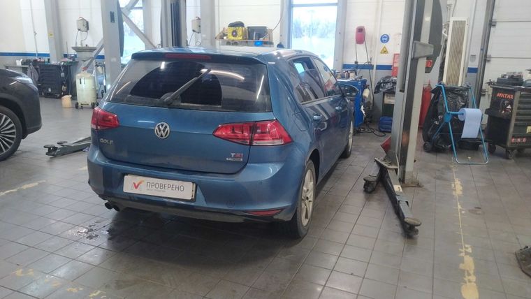 Volkswagen Golf 2014 года, 167 644 км - вид 3