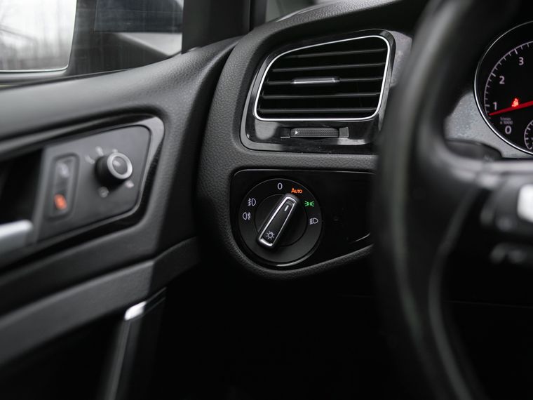 Volkswagen Golf 2014 года, 167 644 км - вид 12