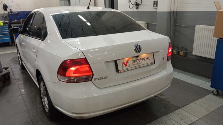 Volkswagen Polo 2012 года, 135 001 км - вид 4