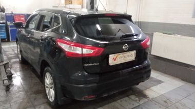 Nissan Qashqai 2014 года, 200 736 км - вид 4