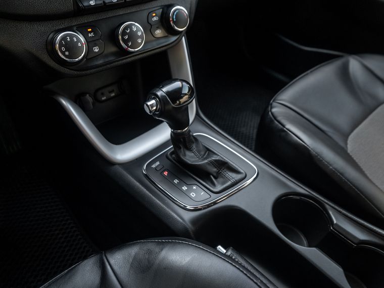 Kia Ceed 2013 года, 292 000 км - вид 9
