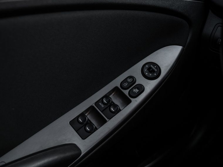 Hyundai Solaris 2015 года, 138 141 км - вид 9