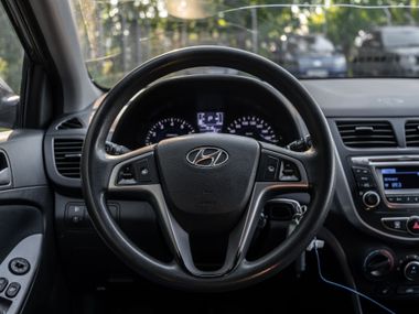 Hyundai Solaris 2015 года, 138 141 км - вид 6