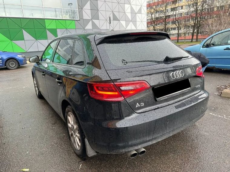 Audi A3 2013 года, 122 980 км - вид 4