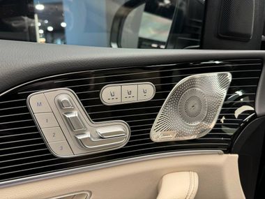 Mercedes-Benz GLS-класс 2023 года, 26 км - вид 17