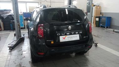 Renault Duster 2019 года, 217 086 км - вид 4