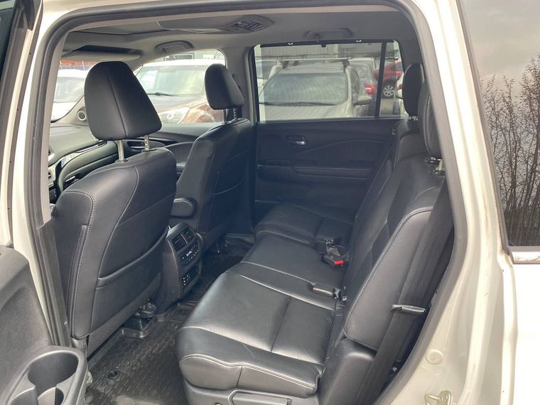 Honda Pilot 2018 года, 286 606 км - вид 18