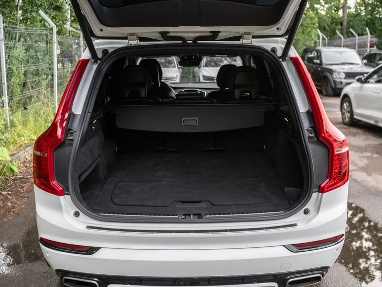 Volvo XC90 2017 года, 140 730 км - вид 18