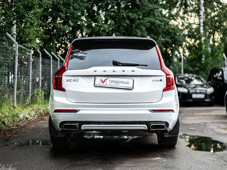 Volvo XC90 2017 года, 140 730 км - вид 4