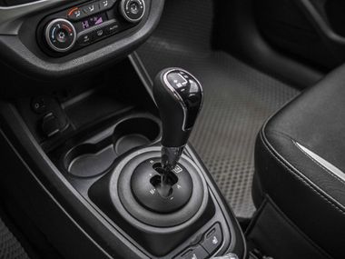 ВАЗ (LADA) Vesta 2019 года, 106 876 км - вид 11