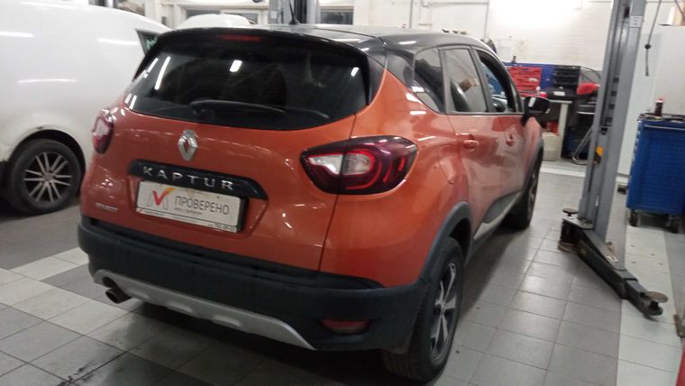 Renault Kaptur 2018 года, 91 000 км - вид 3