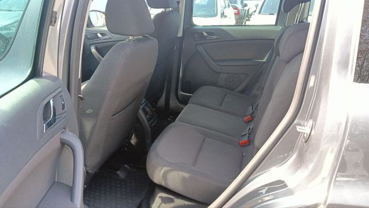 Skoda Yeti 2014 года, 208 354 км - вид 16
