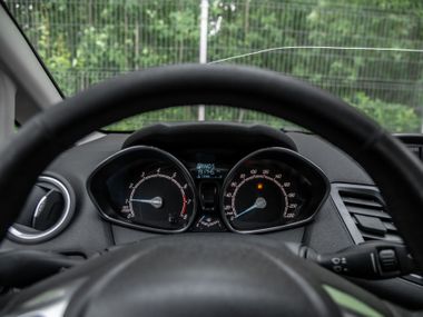 Ford Fiesta 2016 года, 191 502 км - вид 5