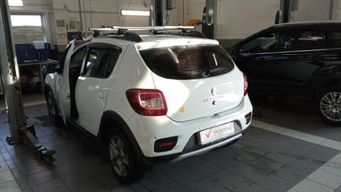 Renault Sandero Stepway 2021 года, 26 993 км - вид 4