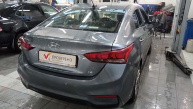 Hyundai Solaris 2017 года, 17 341 км - вид 3