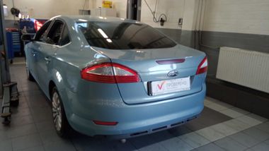 Ford Mondeo 2010 года, 359 771 км - вид 4