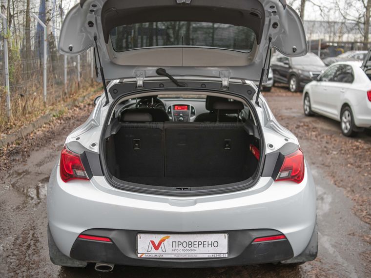 Opel Astra GTC 2012 года, 174 460 км - вид 12