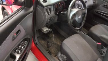 KIA Rio 2011 года, 89 869 км - вид 5