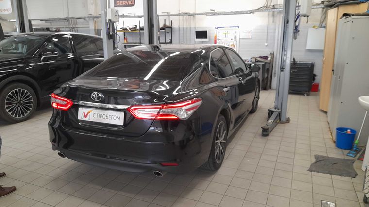 Toyota Camry 2022 года, 60 000 км - вид 3