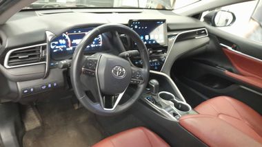 Toyota Camry 2022 года, 60 000 км - вид 5