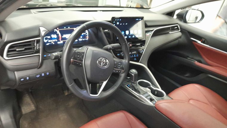 Toyota Camry 2022 года, 60 000 км - вид 5