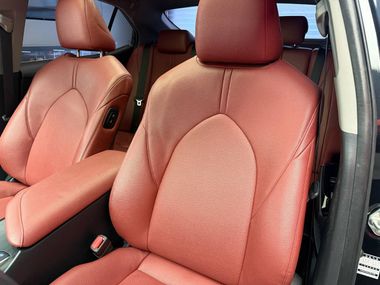 Toyota Camry 2022 года, 60 000 км - вид 19