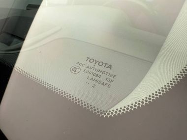 Toyota Camry 2022 года, 60 000 км - вид 32
