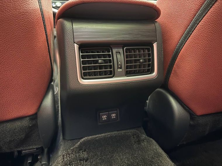 Toyota Camry 2022 года, 60 000 км - вид 24