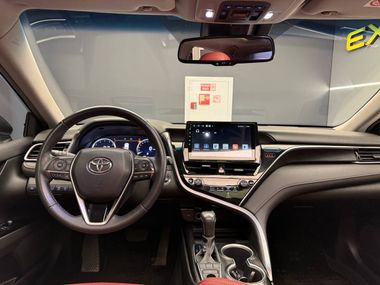 Toyota Camry 2022 года, 60 000 км - вид 8