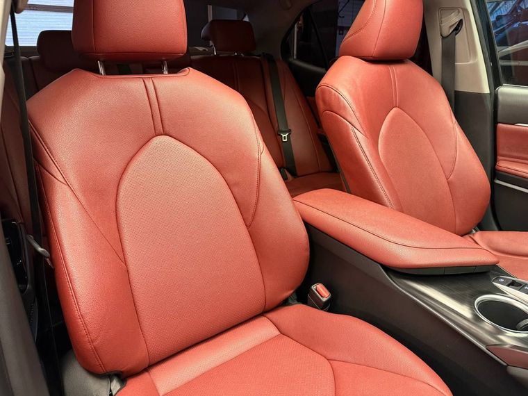 Toyota Camry 2022 года, 60 000 км - вид 30