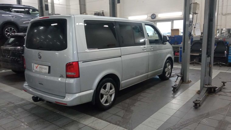 Volkswagen Multivan 2012 года, 208 554 км - вид 3
