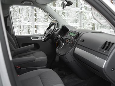 Volkswagen Multivan 2012 года, 208 554 км - вид 12
