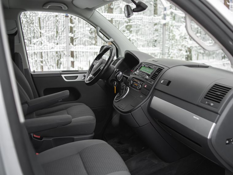 Volkswagen Multivan 2012 года, 208 554 км - вид 12