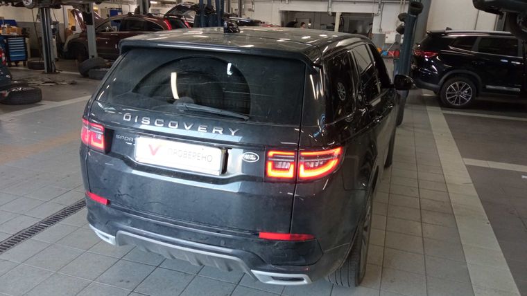 Land Rover Discovery Sport 2019 года, 107 114 км - вид 3