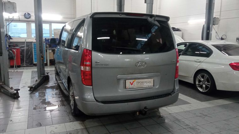 Hyundai Grand Starex 2015 года, 129 119 км - вид 4