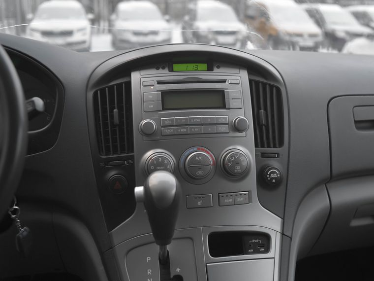 Hyundai Grand Starex 2015 года, 130 048 км - вид 8