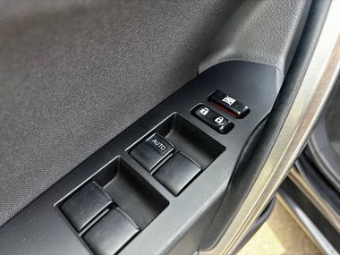 Toyota Auris 2014 года, 174 317 км - вид 14