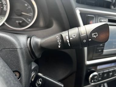 Toyota Auris 2014 года, 174 317 км - вид 11