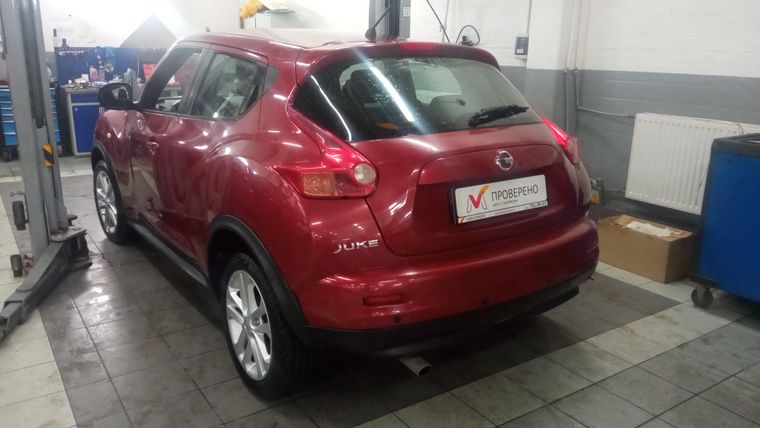 Nissan Juke 2011 года, 169 767 км - вид 4