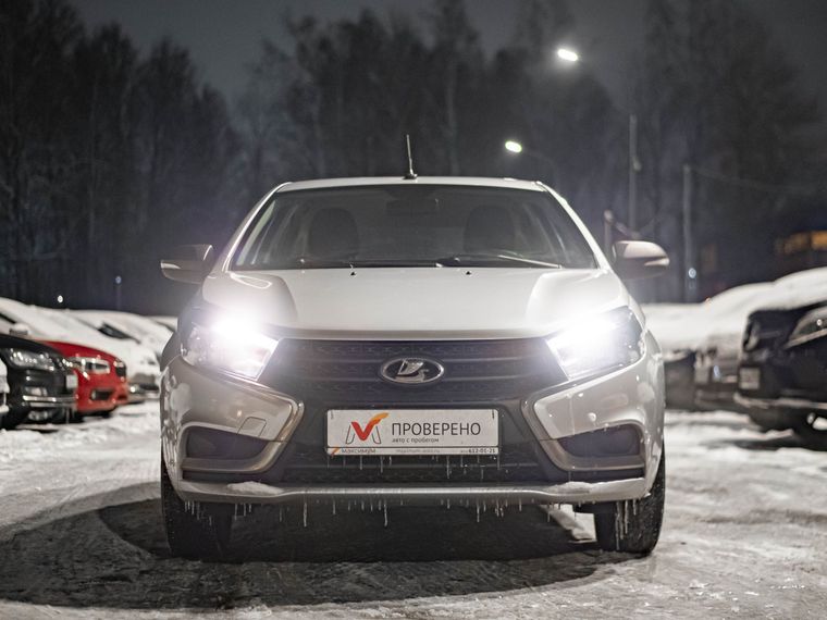 ВАЗ (LADA) Vesta 2017 года, 60 000 км - вид 3