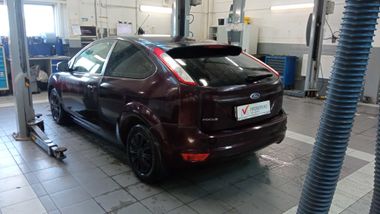 Ford Focus 2010 года, 132 552 км - вид 4