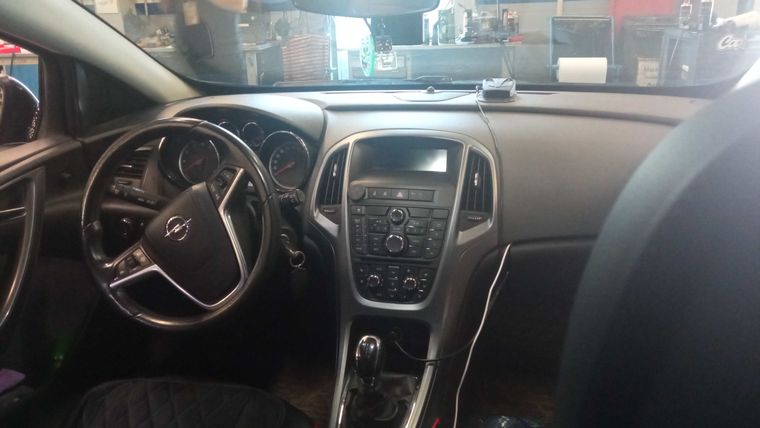 Opel Astra GTC 2012 года, 124 225 км - вид 5