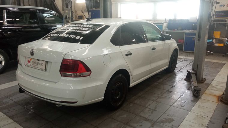 Volkswagen Polo 2017 года, 199 032 км - вид 3