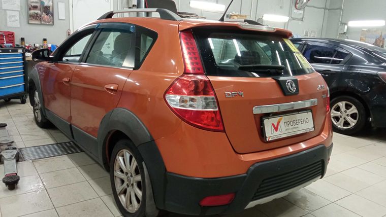 Dongfeng H30 Cross 2014 года, 86 000 км - вид 4