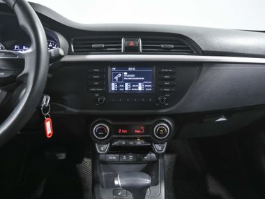 KIA Rio X-line 2019 года, 90 328 км - вид 9