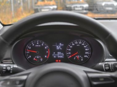 KIA Rio 2018 года, 104 000 км - вид 5
