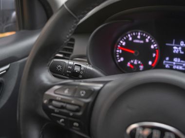 KIA Rio 2018 года, 104 000 км - вид 6