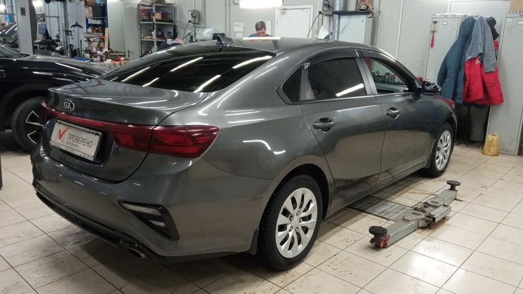 Kia Cerato 2019 года, 78 190 км - вид 3